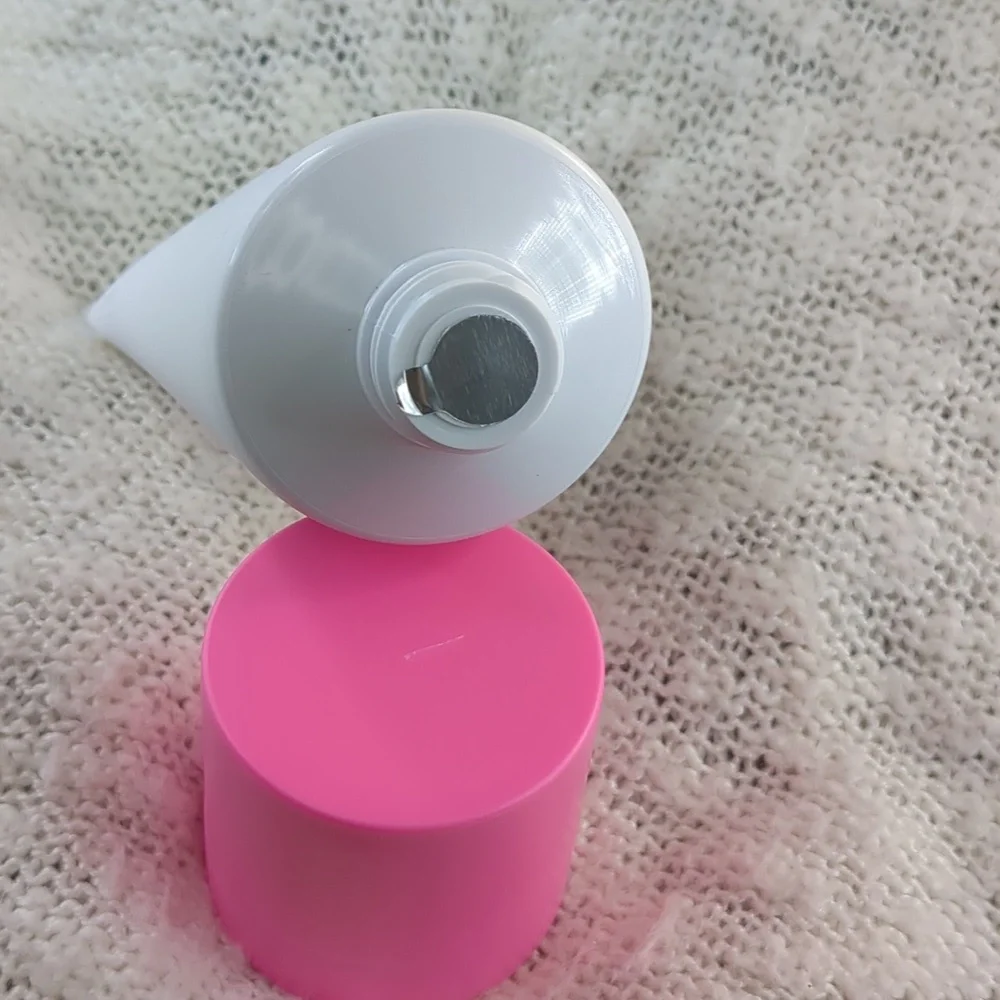 Drunk Elephant T.L.C. Happi Scalp Scrub - Picture 5 of 9